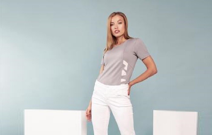 Feelwear-Women_s_T-shirt_Geometry_in_silver_merino_by_Feelwear_large