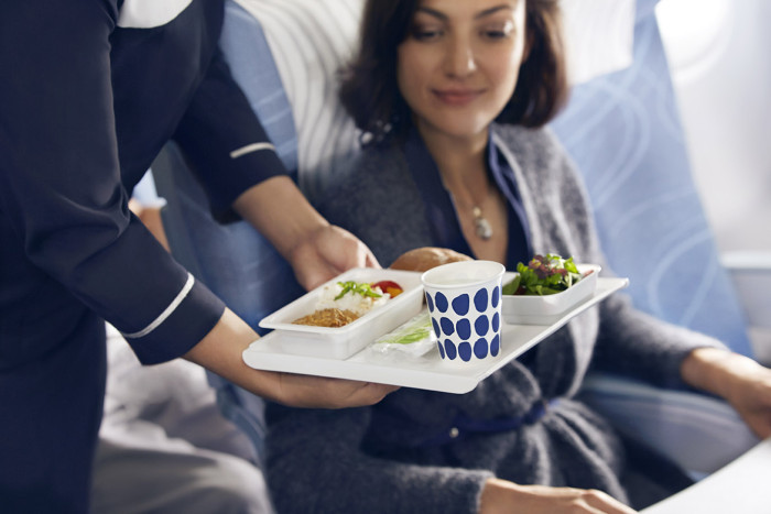Finnair economy meal 01 Low