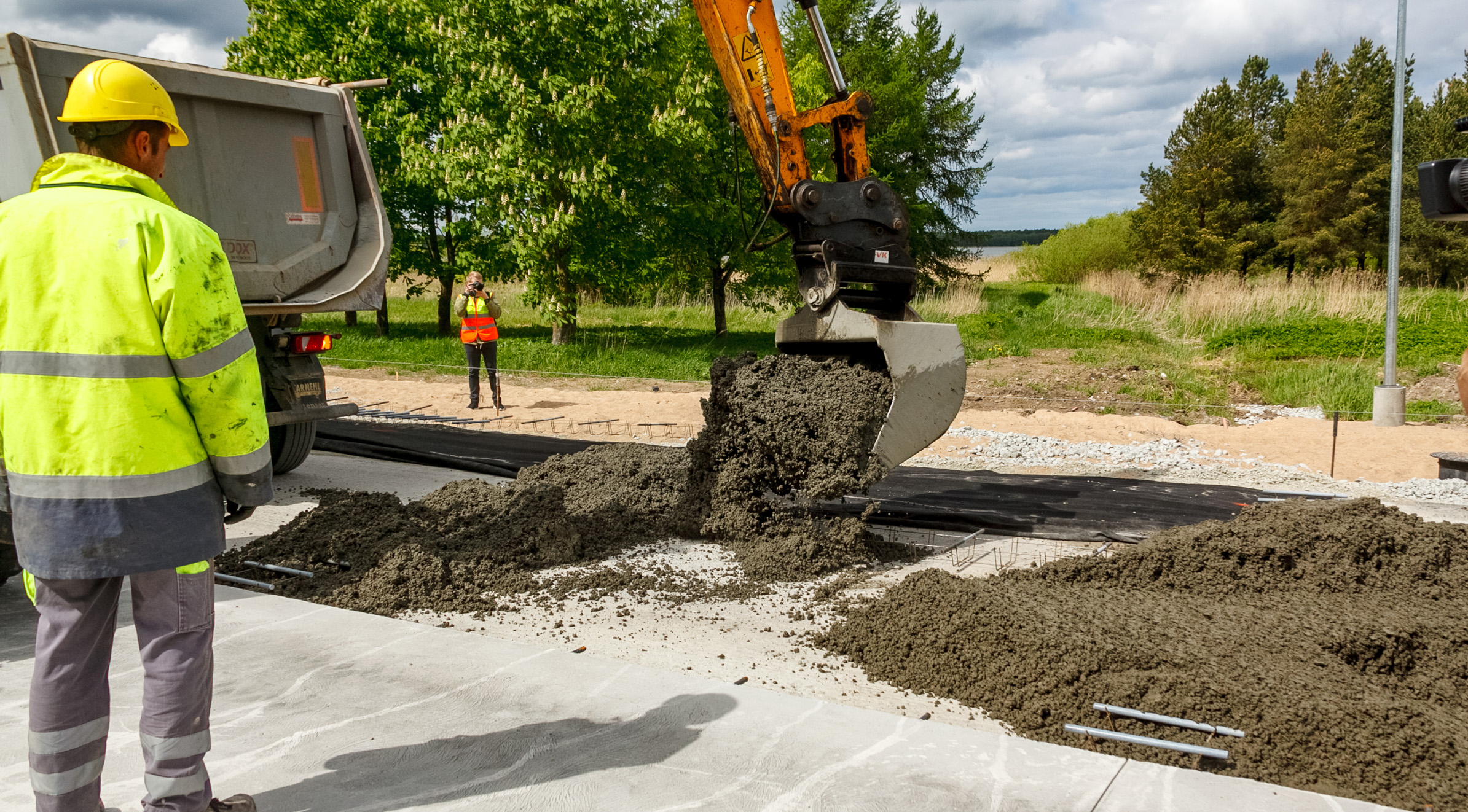 Союз производителей стройматериалов: Три основных шоссе Эстонии надо построить из бетона