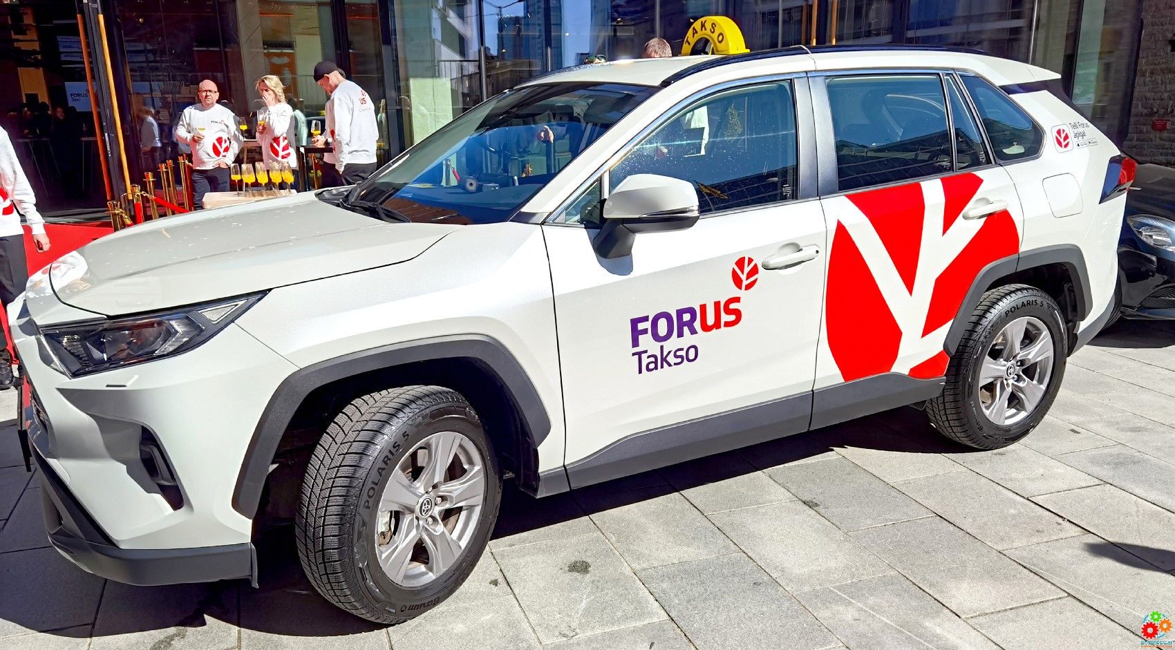 Forus Taxi: более 15 000 новых клиентов за неделю
