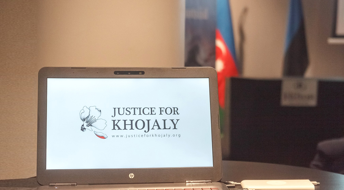 В Таллинне почтили память трагедии в Ходжалы