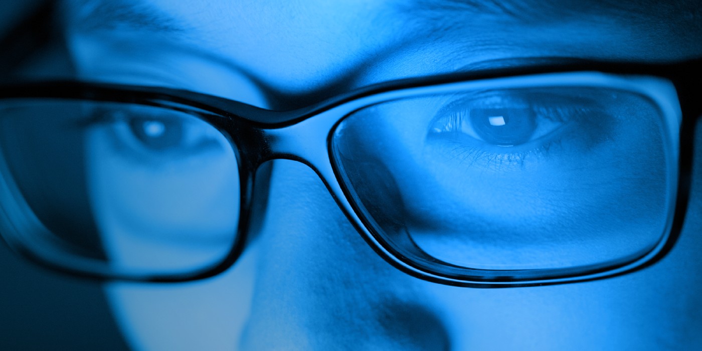 Samsung: как защитить глаза от излучаемого мобильным телефоном синего света